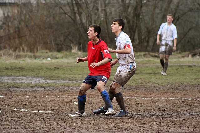 将帅谈心，稳定军心！西媒：安切洛蒂和球员私下谈心扭转球队士气.